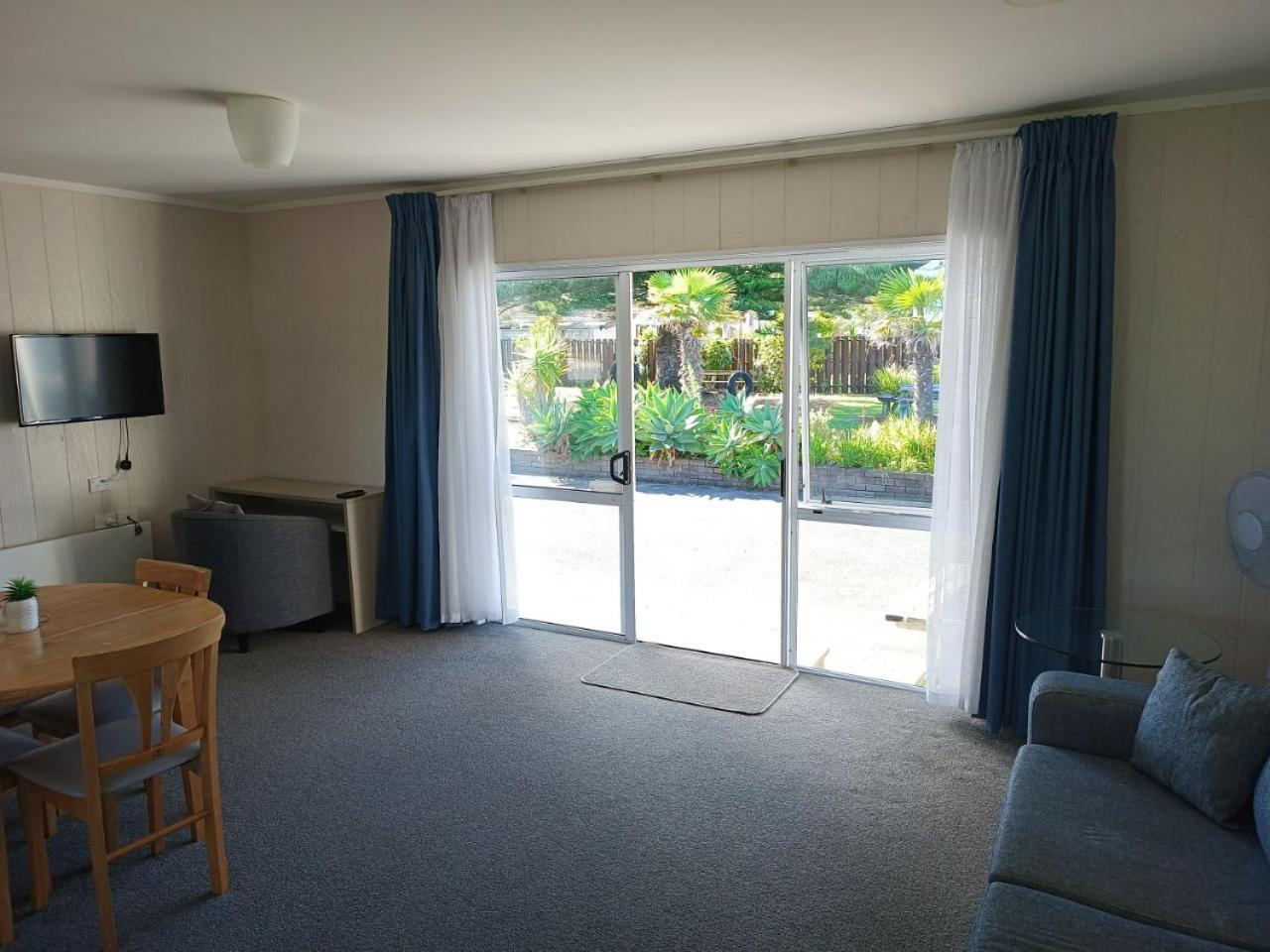 Beaches Motel Waihi Exteriér fotografie